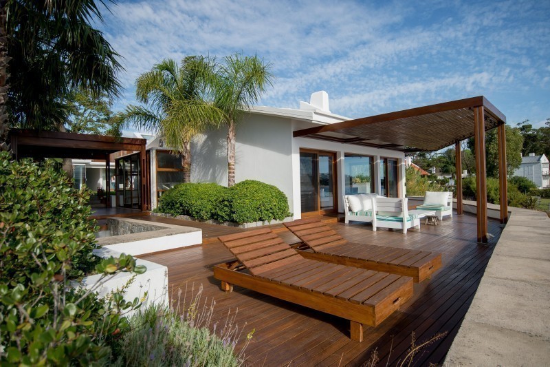 Espectacular casa sobre la desembocadura de la barra